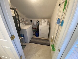 1640 Kingston Ave Unit Upstairs, Norfolk, VA 23503