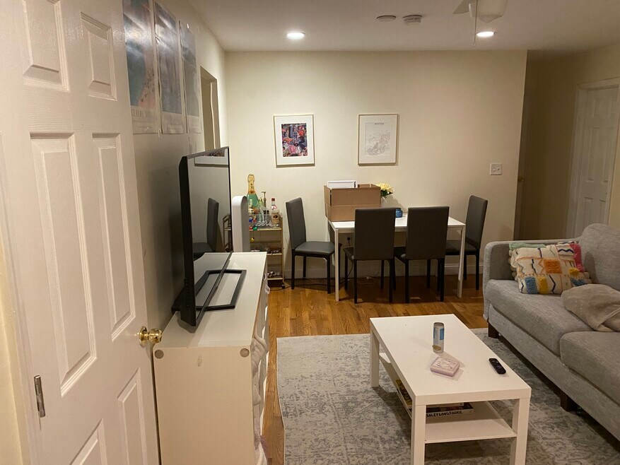 54 Egmont St unit 2, Brookline, MA 02446 - photo 1