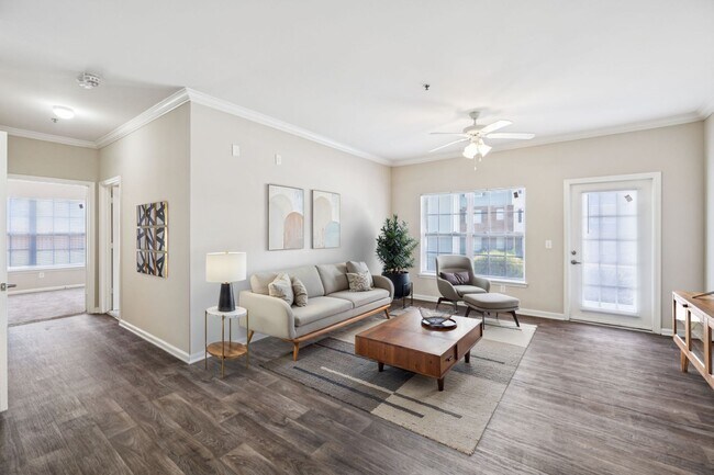 Summit - 3 Bed / 2 Bath - 1,330 Sq.Ft.