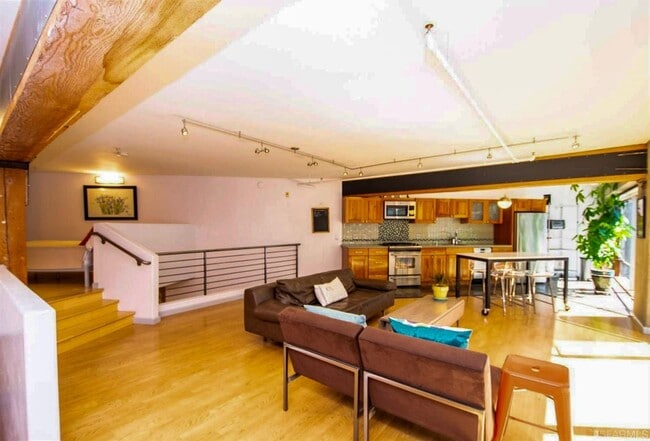 18 Lansing St, San Francisco, CA 94105 - photo 2