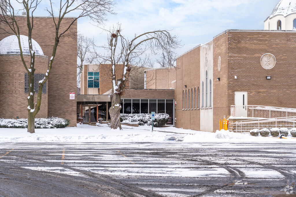 Guardian Angel Orthodox Day School has an average student to teacher ratio of 37 to 1.