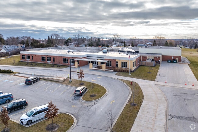 A view of Dunwiddie Elementary School in Port  Washington.
