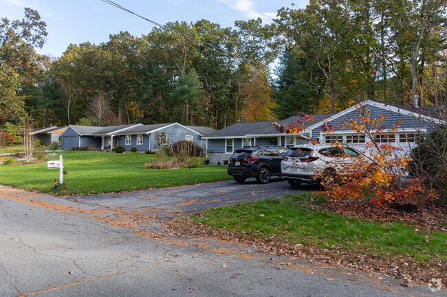 You can find plenty of ranch-styled homes in Old Stage Estates.