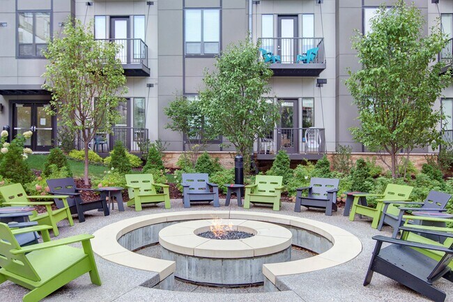 Residence At The Cor Outdoor area with Fire Pit