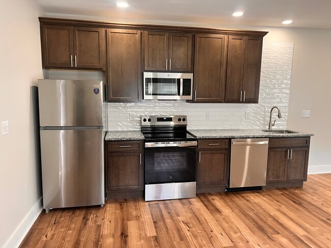 8 Philadelphia Ave unit 3C, Shillington, PA 19607 - photo 7