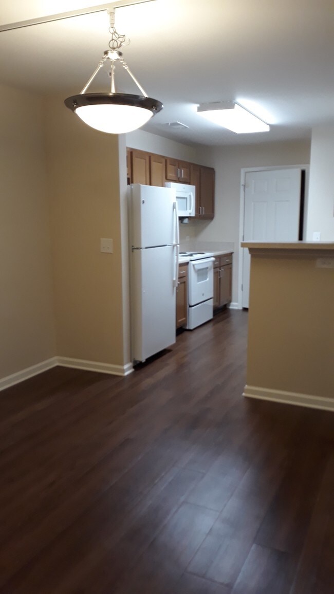 Rivers Edge Apartments, Hartselle, AL 35640 - photo 2
