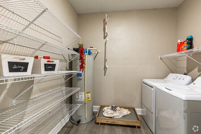 2BR, 2BA - 1,211SF - Laundry Room
