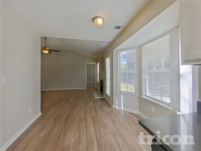 7112 Rumple Rd, Charlotte, NC 28262 - photo 5