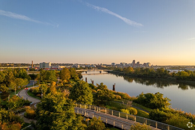 Take the Jack Markell Trail from Minquadale to Wilmington to catch beautiful views of the city.