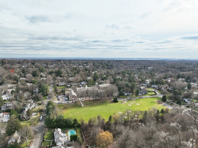 Fox Meadow Elementary School is part of the Scarsdale Union Free School DIstrict.