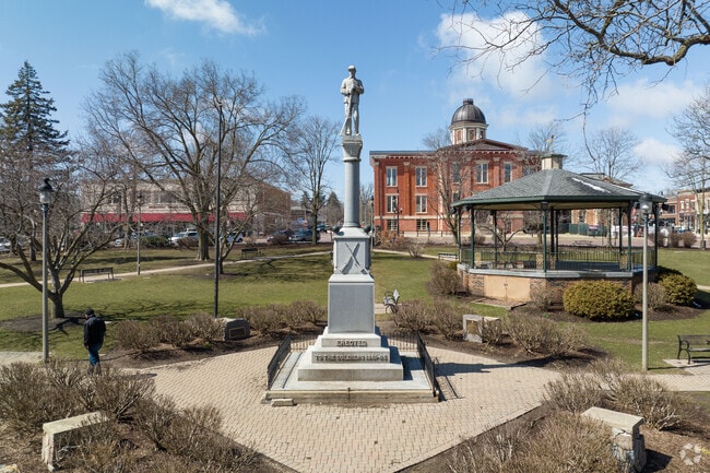 Woodstock Square offers a Civil War Monument in the Historic District.