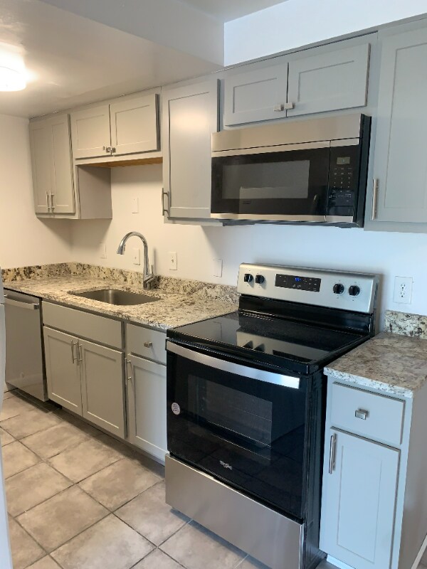 728 Ohio Pike Unit 8, Cincinnati, OH 45245