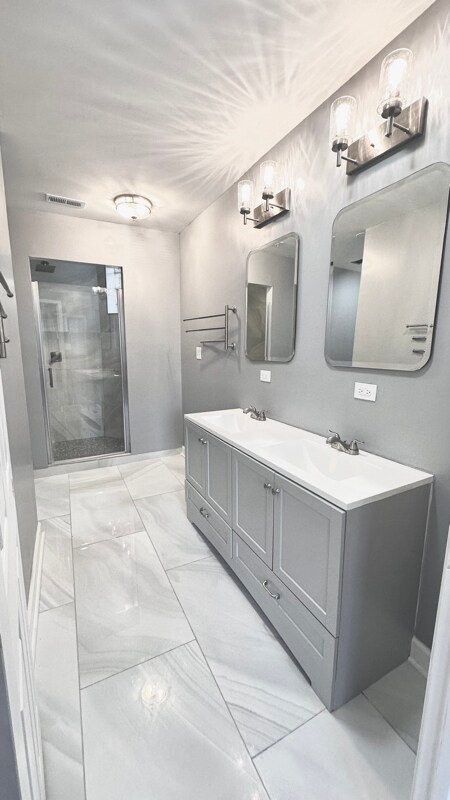 4444 S Indiana Ave Unit 2, Chicago, IL 60653