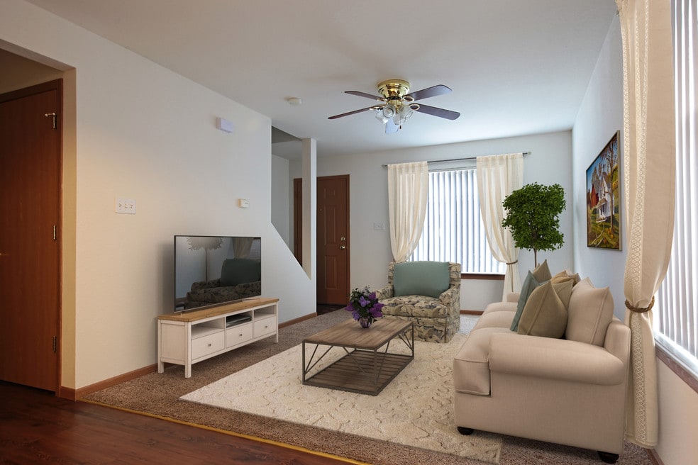 Heisel Apartments & Townhouses, Farmington, MO 63640 - photo 1