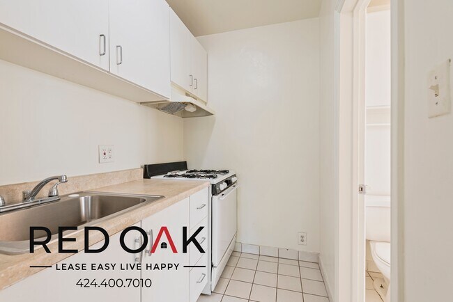 723 S Mansfield Ave unit 109, Los Angeles, CA 90036 - photo 2