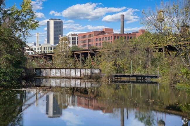 Great Shiplock Park is a quiet oasis right in Shockoe Bottom.