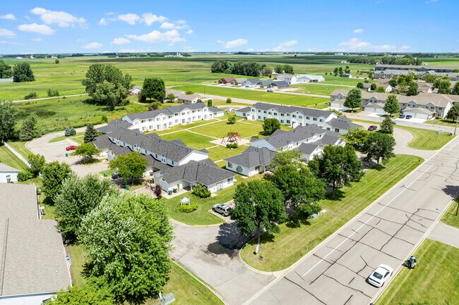 2401 14th St E, Glencoe, MN 55336 - photo 3