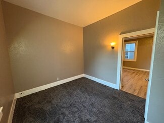 1221 Peck St, Toledo, OH 43608