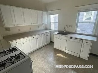 10 Pinkham Rd Unit 2, Medford, MA 02155