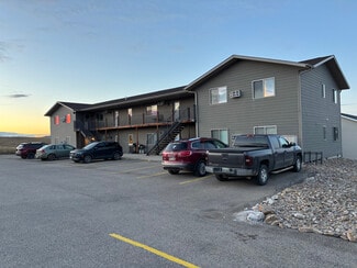 727 Mustang Dr, Belle Fourche, SD 57717