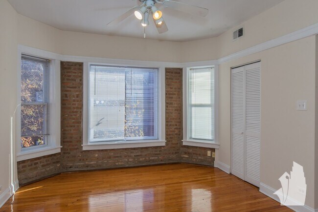 850 W Cornelia Ave unit 3S-857, Chicago, IL 60657 - photo 3