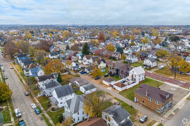 Southwest Canton is a community that sits west of Canton's Nimishillen Creek.