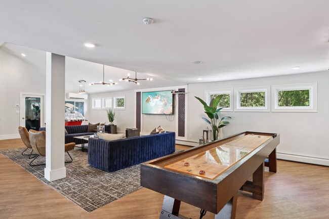 Heritage at the River, Manchester, NH 03102 - photo 7