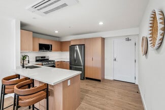 24836 Narbonne Ave, Lomita, CA 90717