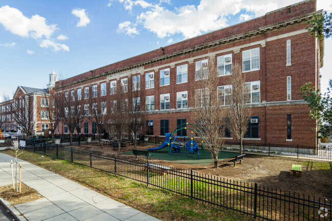 Langley Elementary School