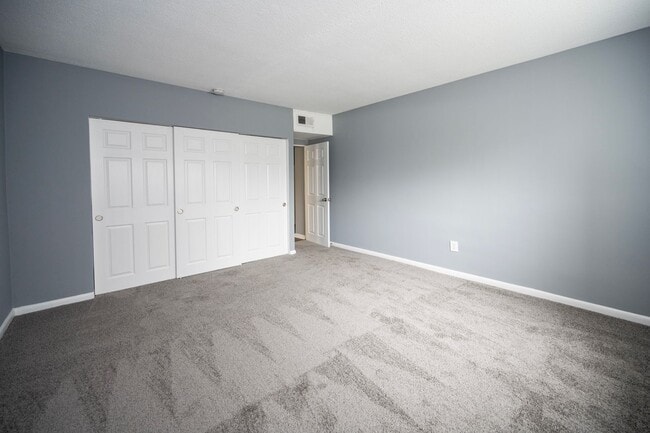 Creswood Apartments- Come home to Convenience!, Oaklyn, NJ 08107 - photo 5