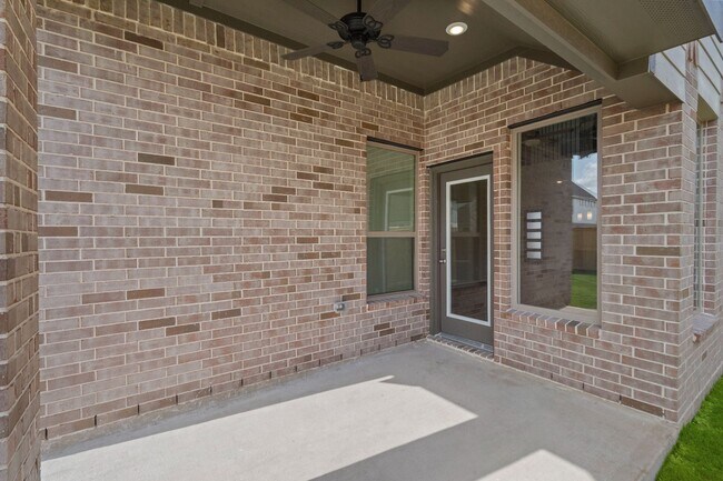 21223 Speckled Trout Ln, Cypress, TX 77433 - photo 4