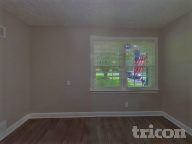 1122 Paramount Cir, Gastonia, NC 28052 - photo 4