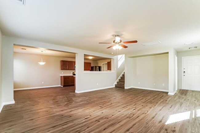 11410 Sugar Bowl Dr, Tomball, TX 77375 - photo 4