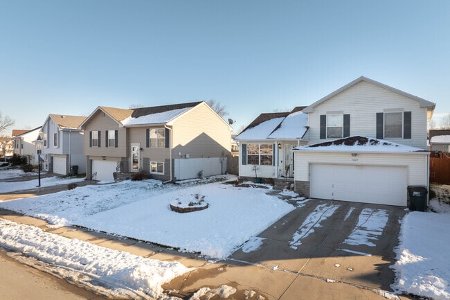 Families appreciate the quiet streets and friendly neighbors in Standing Bear.