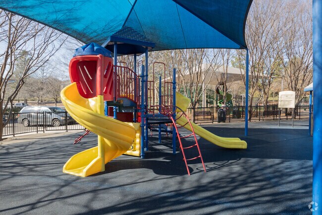 El Dorado Hills Community Park has a covered playground for the tiny tots.