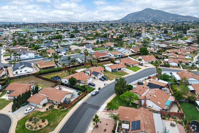 Creekside neighbors enjoy the area's quiet and peaceful streets.