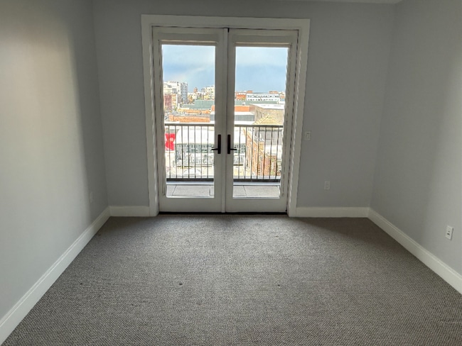 1840 Market St unit 402, Denver, CO 80202 - photo 3