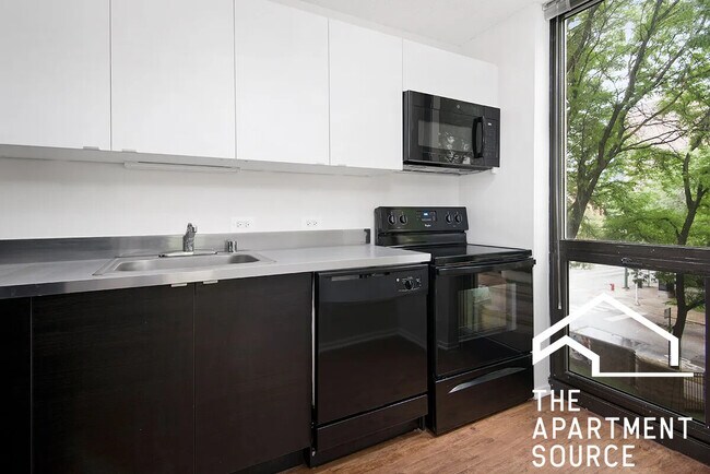 1000 N La Salle Dr unit 415, Chicago, IL 60610 - photo 5