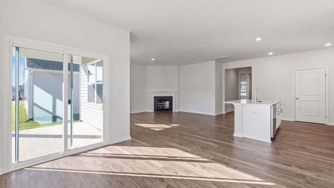 1613 Yarrow Ln, Lyman, SC 29365 - photo 7