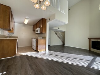 11495 Riverside Dr, North Hollywood, CA 91602