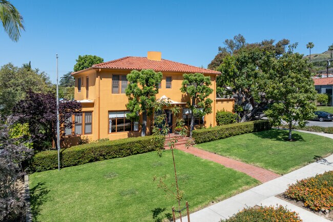 Brockmont's Mediterranean homes not only offer architectural beauty but also a sense of exclusivity and tranquility, making them some of the most sought-after properties in Glendale.