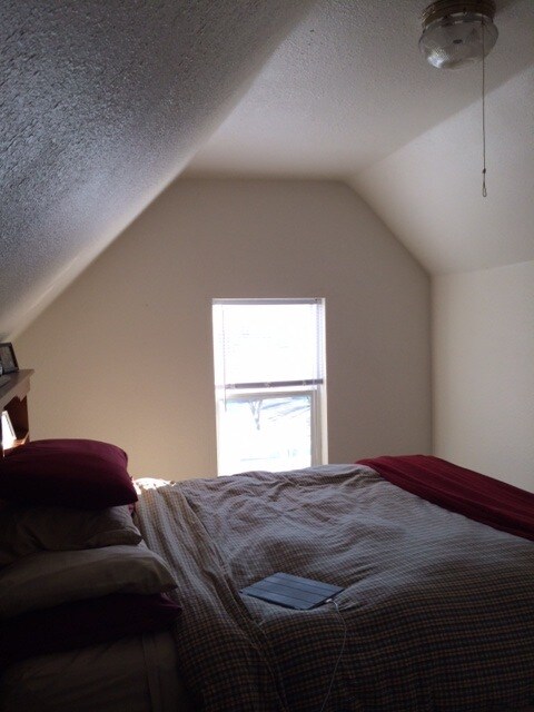 upper bedroom