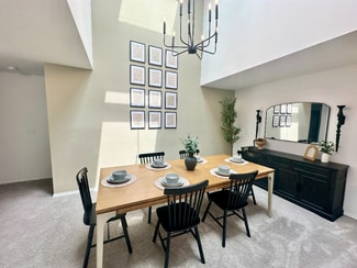 10835 SW Summer Lake Dr, Tigard, OR 97223