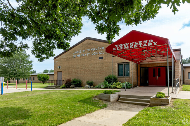 Townsend Elementary School serves southeast Jackson with a 15-to-1 student to teacher ratio.