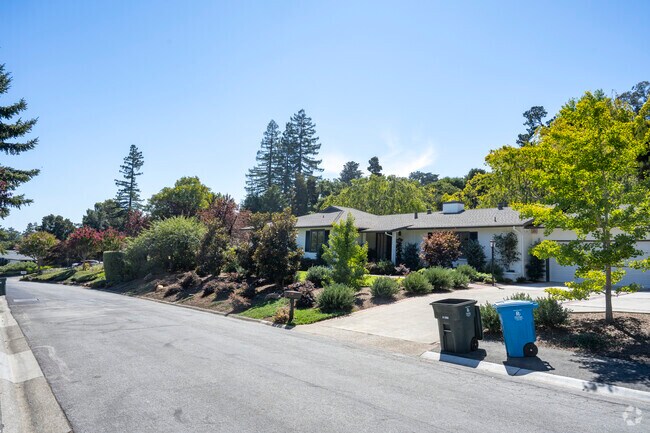 Family homes can be found all over the Carolands neighborhood.