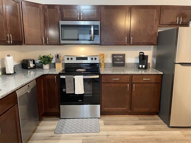 1135 High Ave unit ID1253092P, Oshkosh, WI 54901 - photo 5