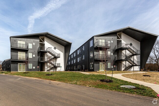 Muse Bowling Green, Bowling Green, KY 42101 - photo 3