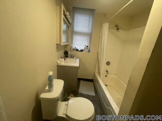 165 Hemenway St Unit B1, Boston, MA 02115
