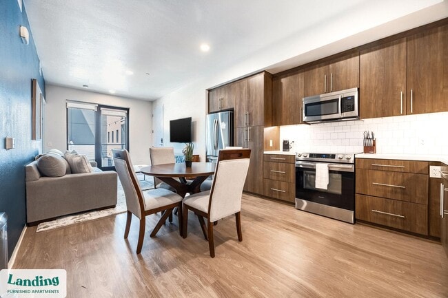 372 Fourth Ave unit 301, San Diego, CA 92101 - photo 3