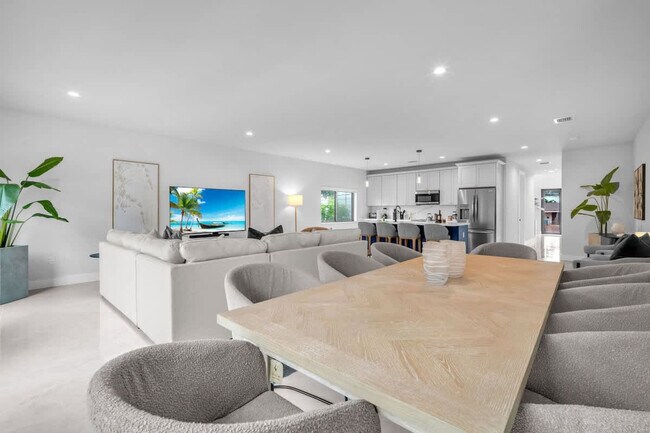 2951 NW 13th St unit ID1297053P, Miami, FL 33125 - photo 7